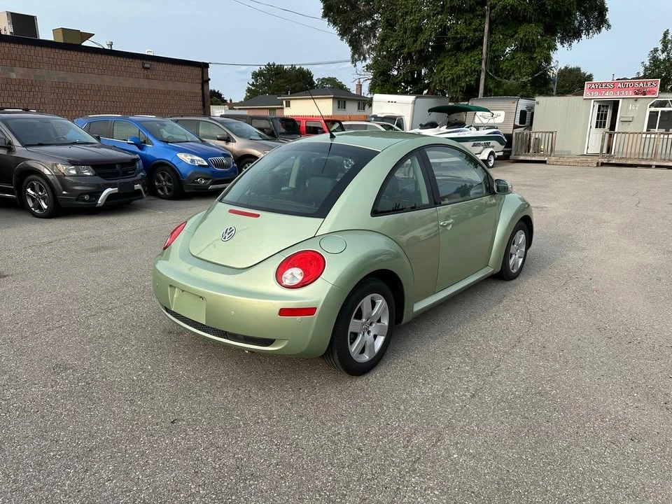 2007 Volkswagen New Beetle - Image 8 of 20