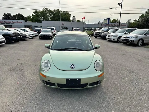 2007 Volkswagen New Beetle 2dr Auto