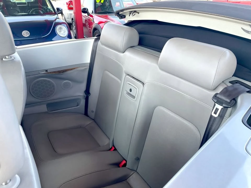 2007 Volkswagen New Beetle - Image 13 of 20