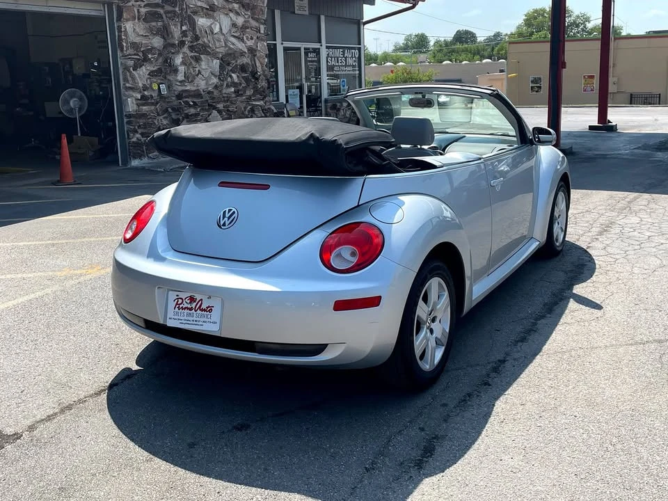 2007 Volkswagen New Beetle - Image 9 of 20