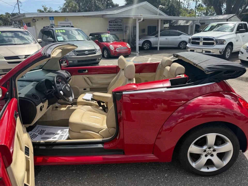 2007 Volkswagen New Beetle - Image 6 of 20