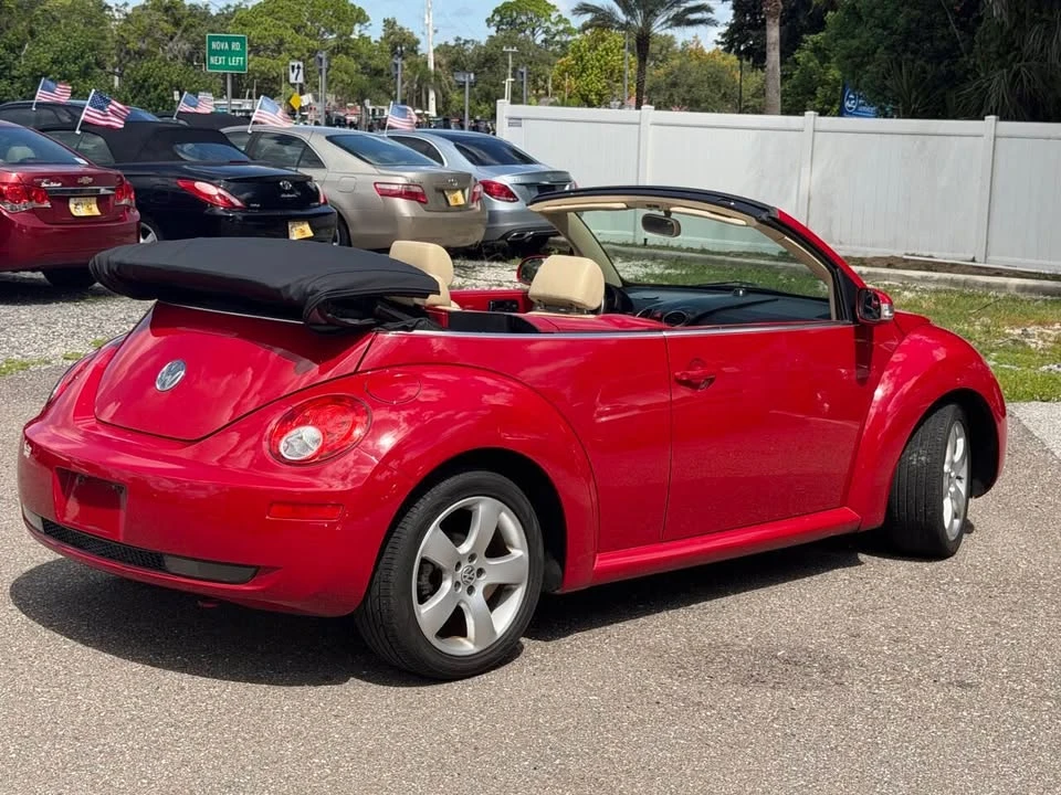 2007 Volkswagen New Beetle - Image 5 of 20