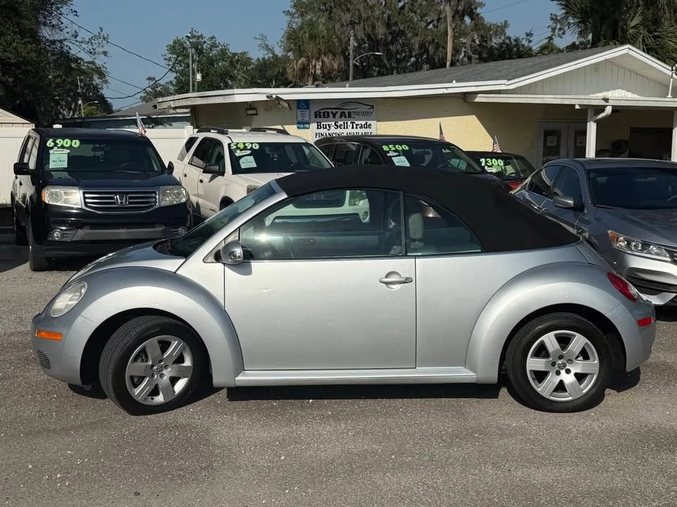 2007 Volkswagen New Beetle - Image 10 of 20