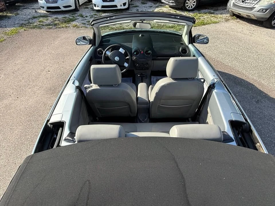 2007 Volkswagen New Beetle - Image 8 of 20