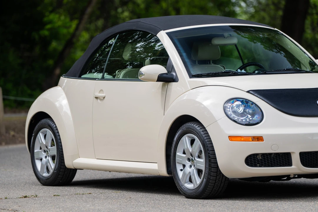 2007 Volkswagen New Beetle - Image 29 of 31