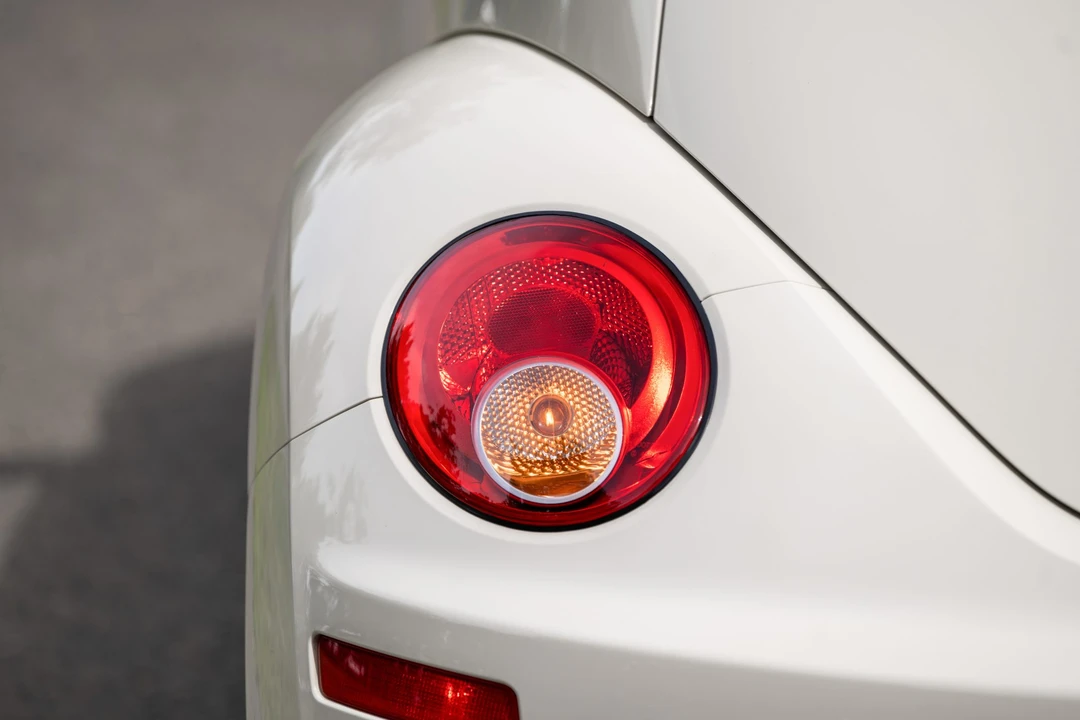 2007 Volkswagen New Beetle - Image 27 of 31
