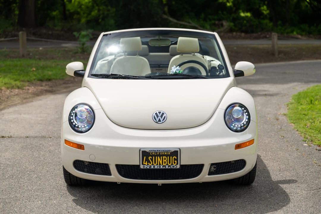 2007 Volkswagen New Beetle - Image 2 of 31