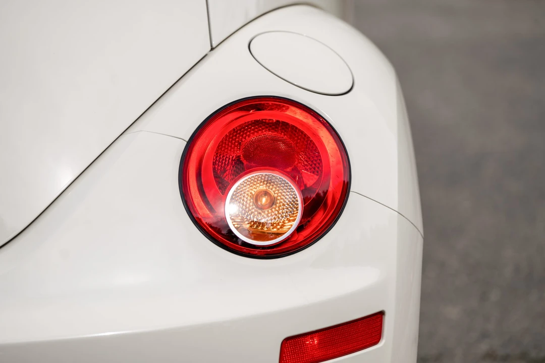 2007 Volkswagen New Beetle - Image 28 of 31
