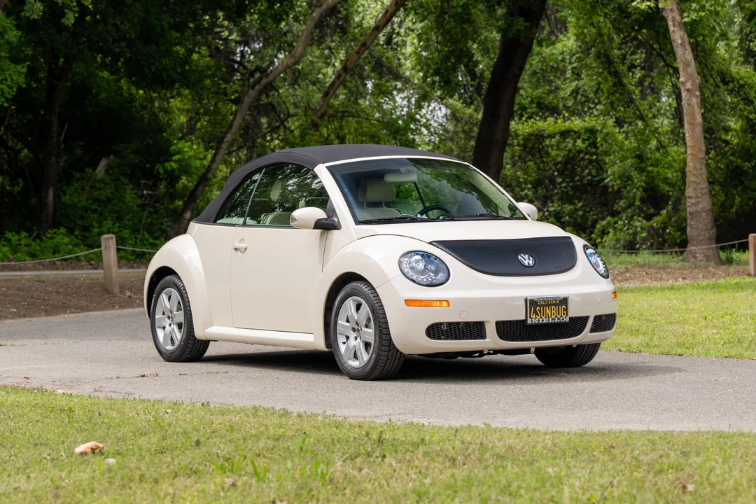 2007 Volkswagen New Beetle - Image 11 of 31