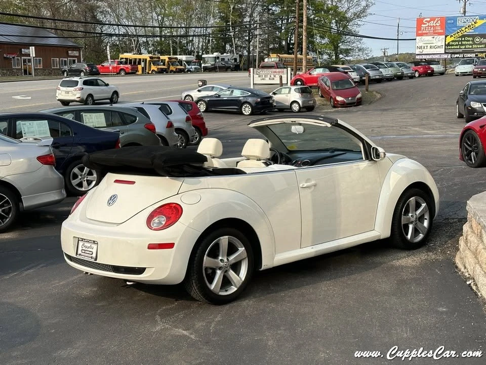 2007 Volkswagen New Beetle - Image 14 of 20