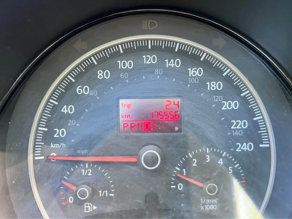 2007 Volkswagen New Beetle - Image 13 of 14