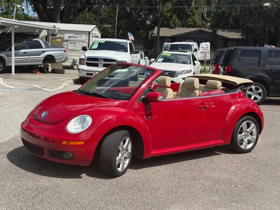 2007 Volkswagen New Beetle - Image 2 of 20