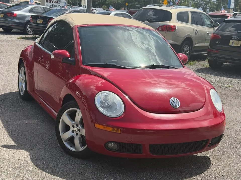 2007 Volkswagen New Beetle - Image 15 of 20