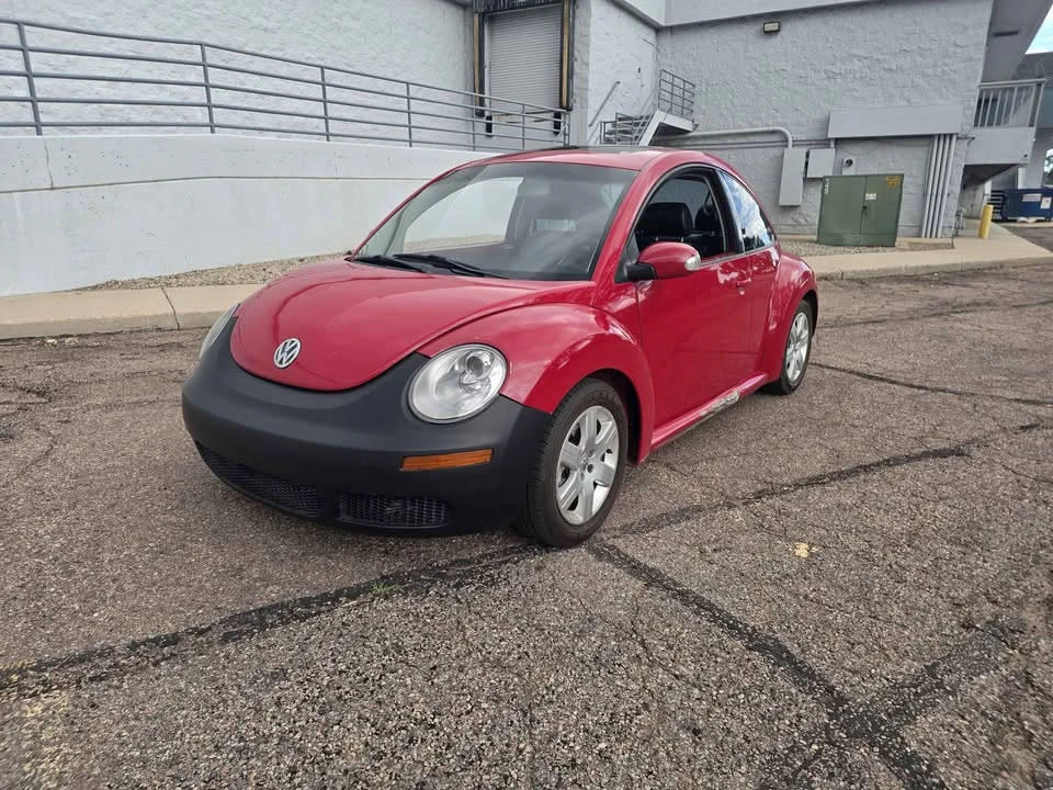 2007 Volkswagen New Beetle - Image 4 of 8