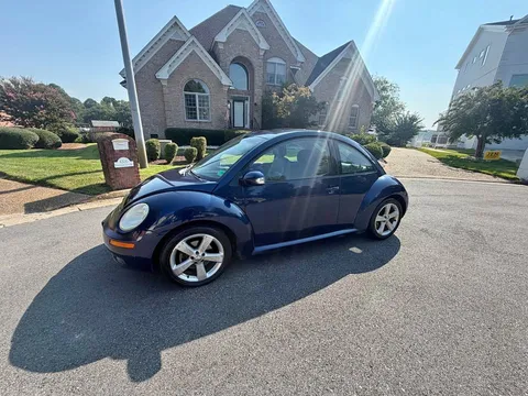 2007 Volkswagen New Beetle Hatchback 2D