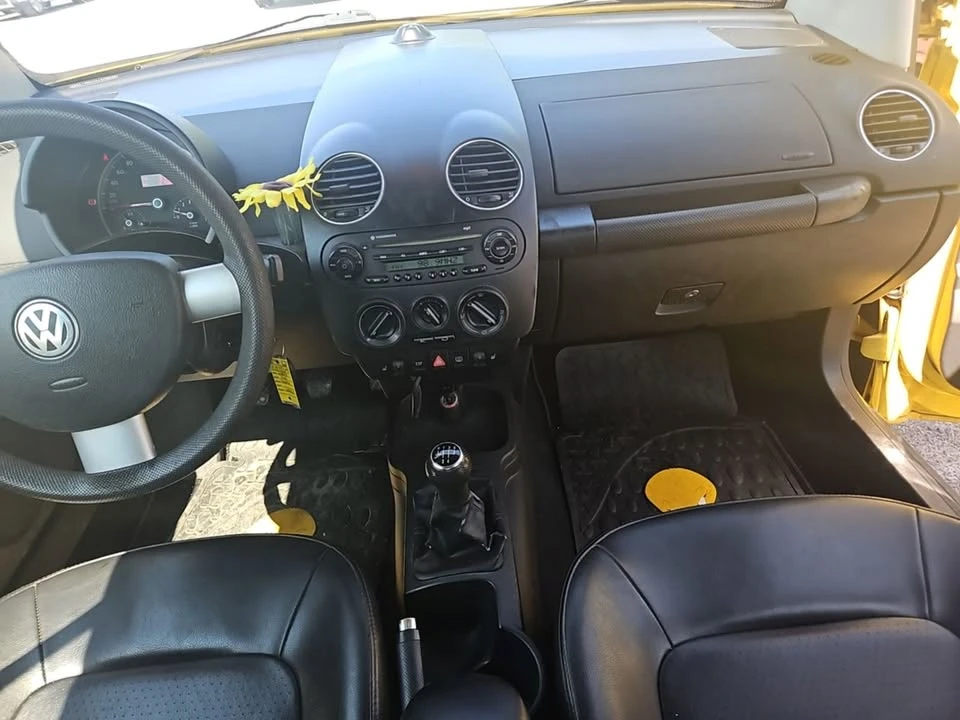 2007 Volkswagen New Beetle - Image 6 of 6
