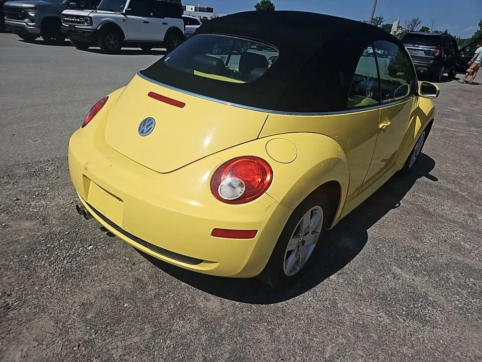 2007 Volkswagen New Beetle - Image 3 of 6