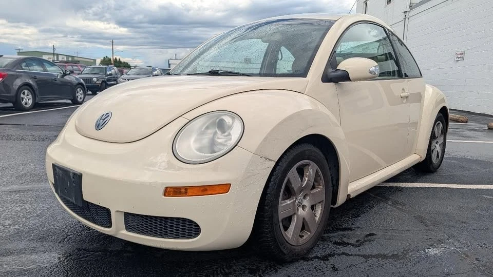 2007 Volkswagen New Beetle - Image 7 of 13