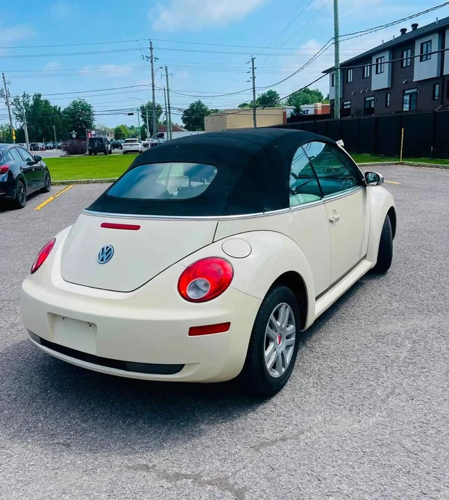 2007 Volkswagen New Beetle - Image 6 of 11