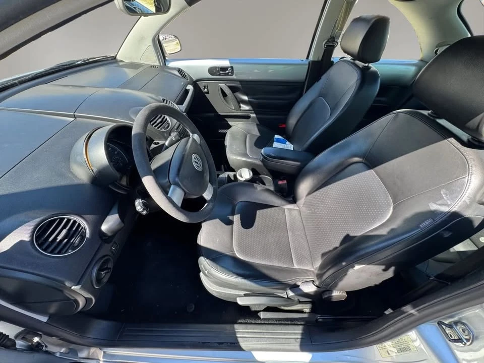 2007 Volkswagen New Beetle - Image 18 of 20