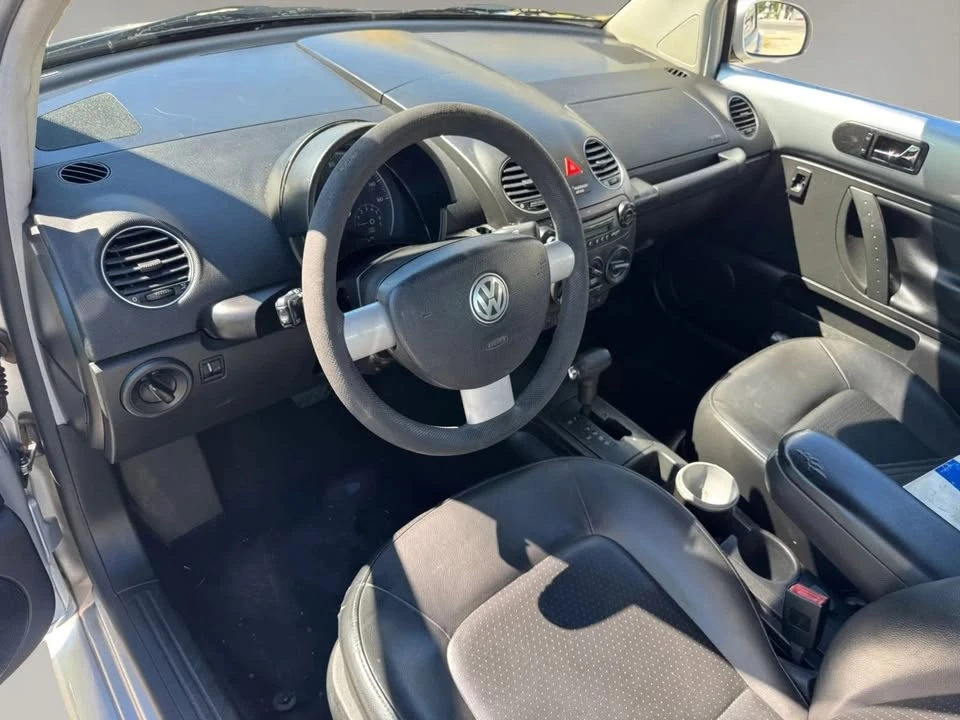 2007 Volkswagen New Beetle - Image 20 of 20