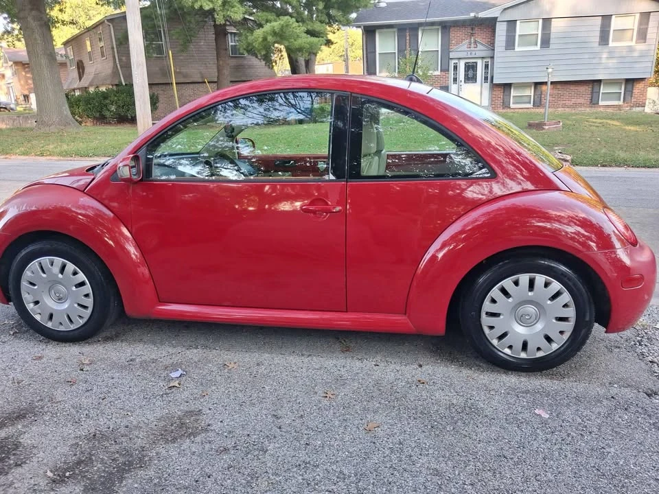 2007 Volkswagen New Beetle - Image 2 of 6
