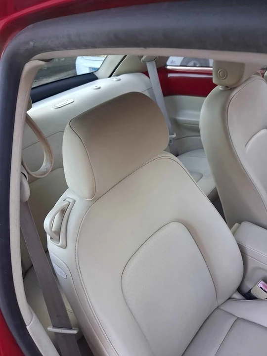 2007 Volkswagen New Beetle - Image 5 of 6