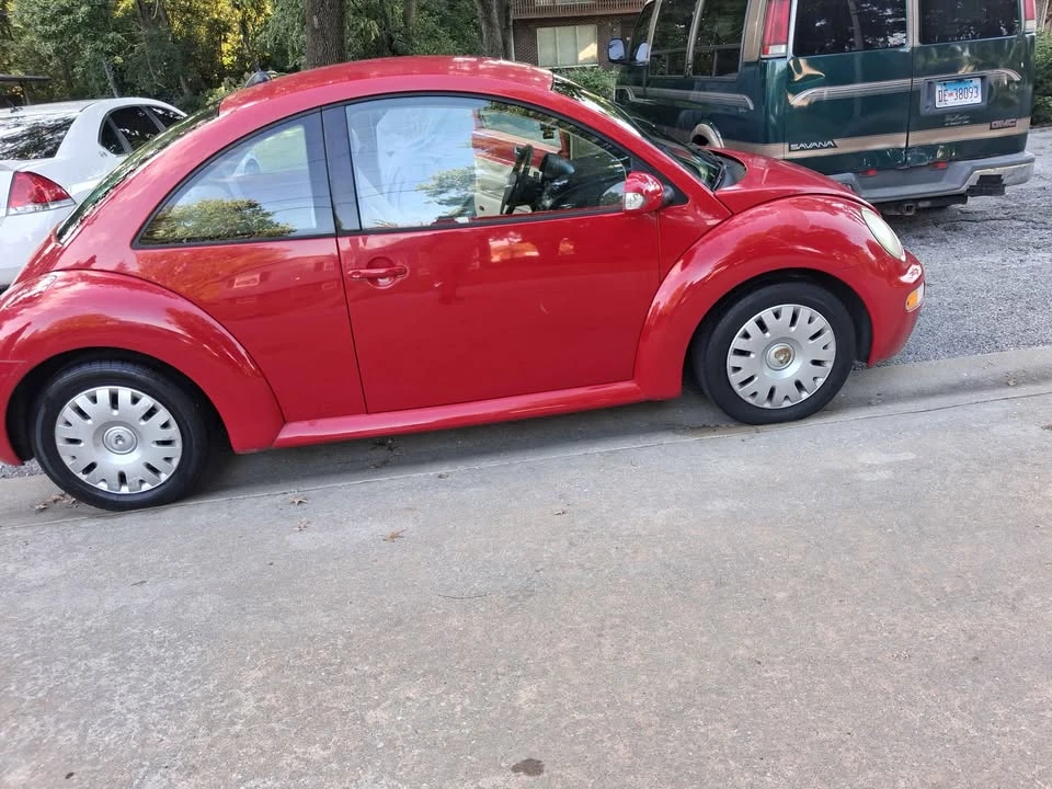 2007 Volkswagen New Beetle - Image 4 of 6