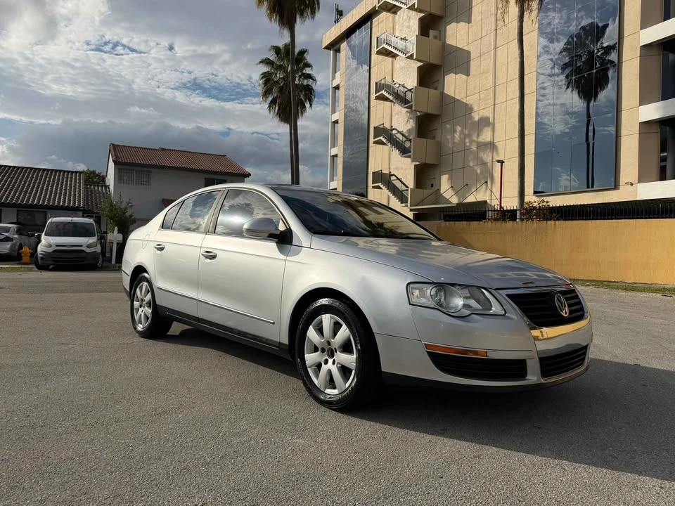 2007 Volkswagen Passat - Image 10 of 12