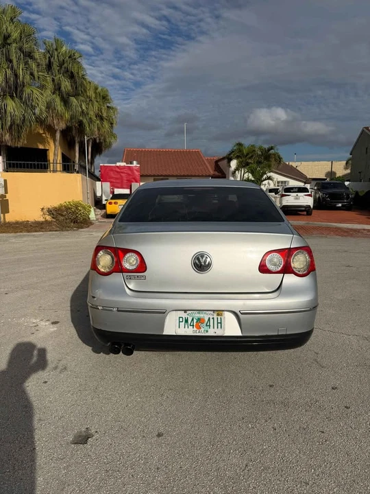 2007 Volkswagen Passat - Image 9 of 12