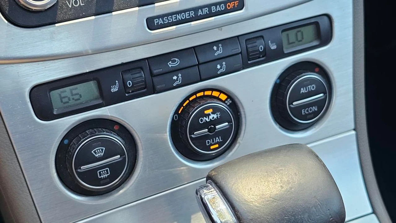 2007 Volkswagen Passat - Image 21 of 21