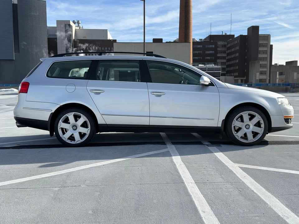 2007 Volkswagen Passat - Image 13 of 31