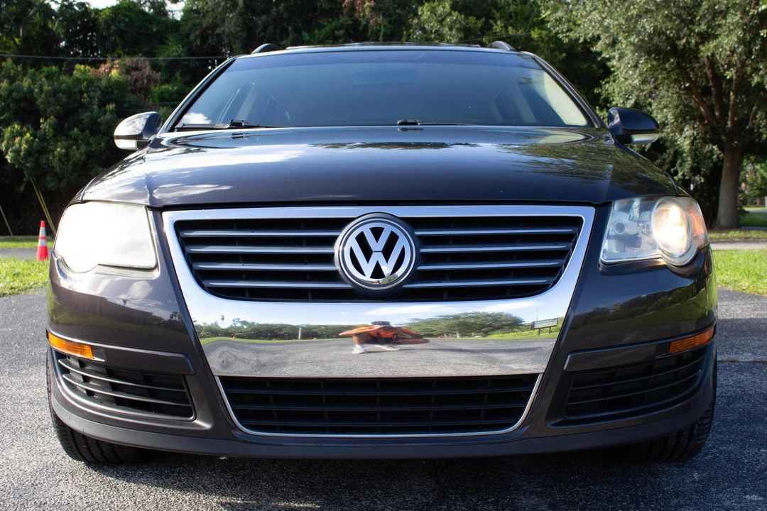 2007 Volkswagen Passat - Image 2 of 31