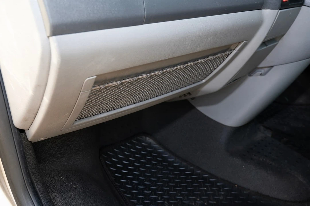 2007 Volkswagen EuroVan - Image 23 of 30