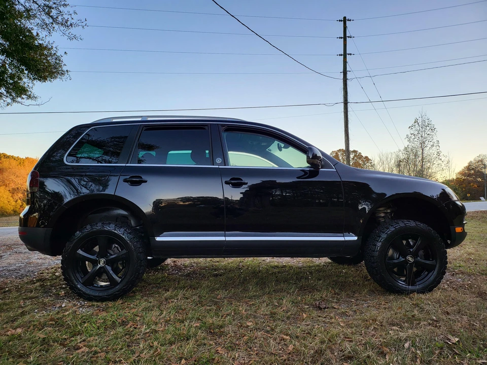 2007 Volkswagen Touareg - Image 24 of 31