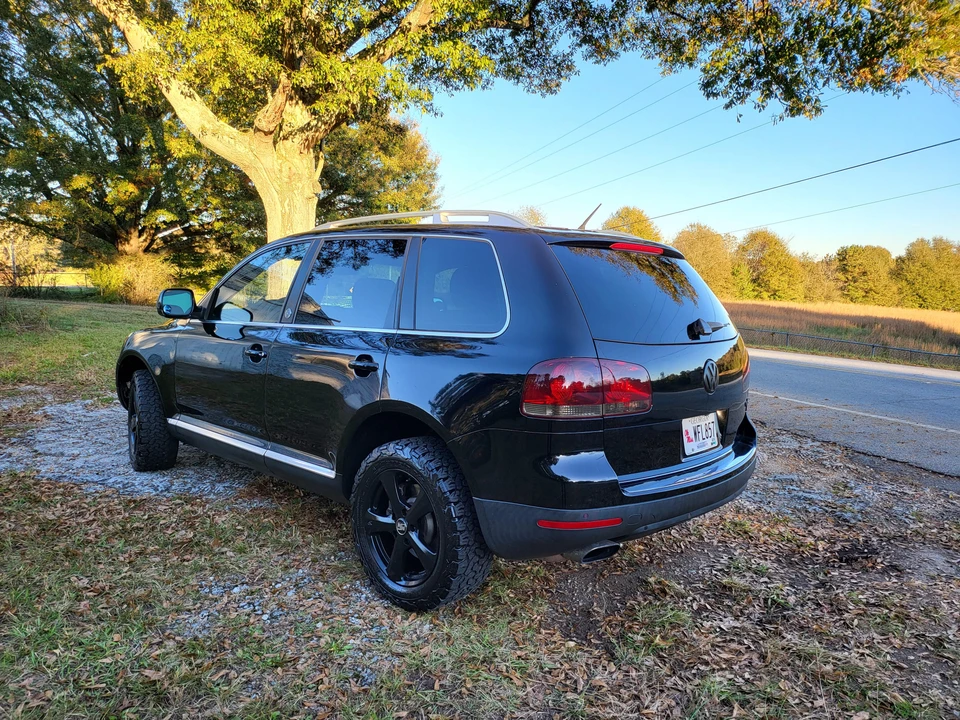 2007 Volkswagen Touareg - Image 14 of 31
