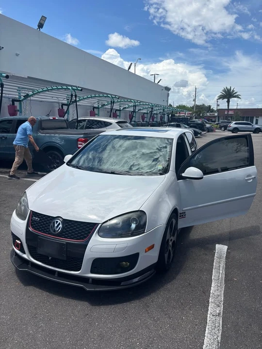 2007 Volkswagen GTI Mk5 - Image 2 of 7