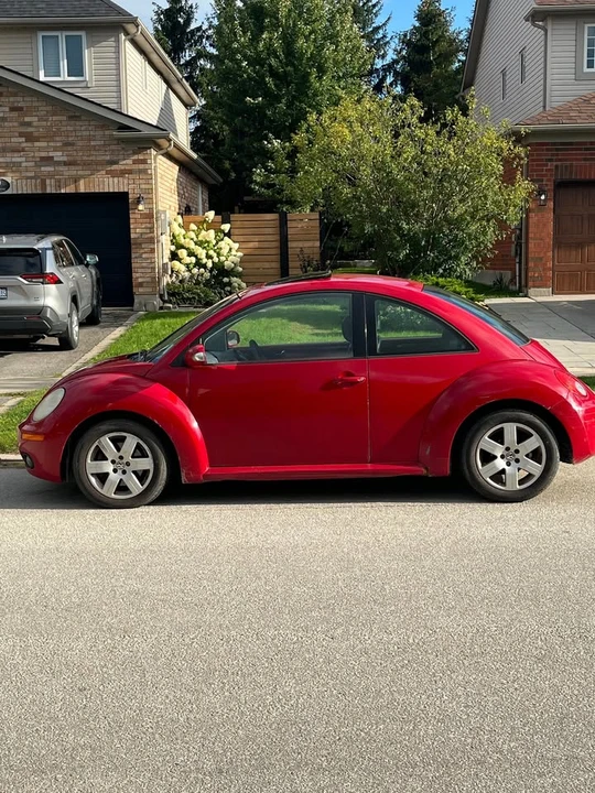 2007 Volkswagen New Beetle - Image 3 of 4