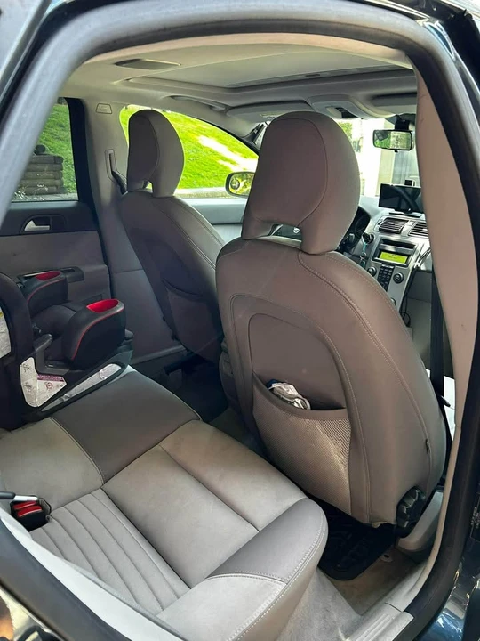 2007 Volvo 200 Series - Image 7 of 13