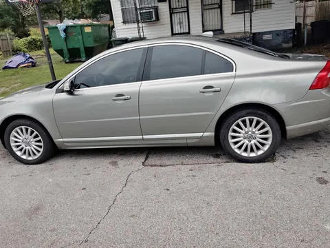 2007 Volvo 240 Sedan 4D