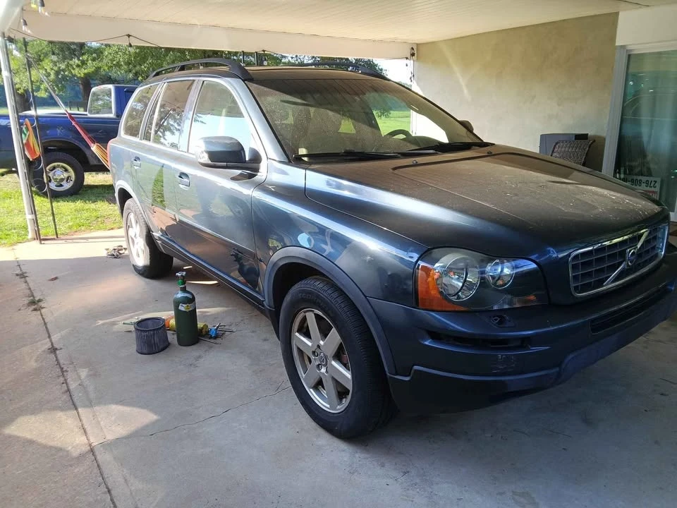 2007 Volvo 200 Series - Image 2 of 10