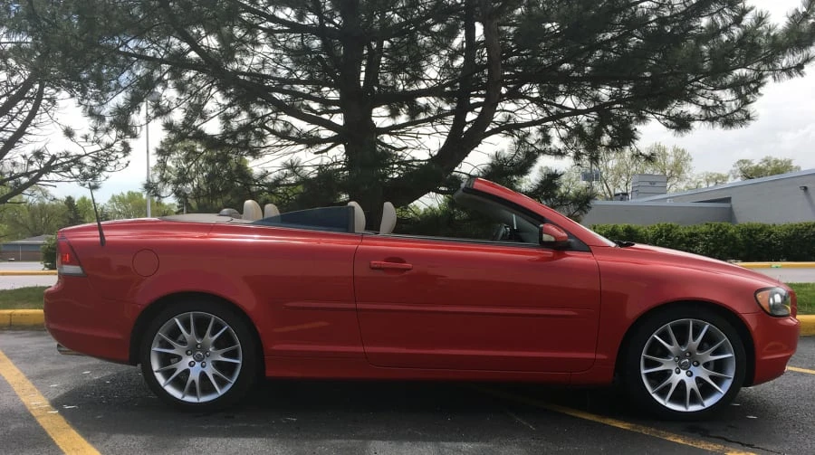 2007 Volvo C70 2nd Gen - Image 11 of 12