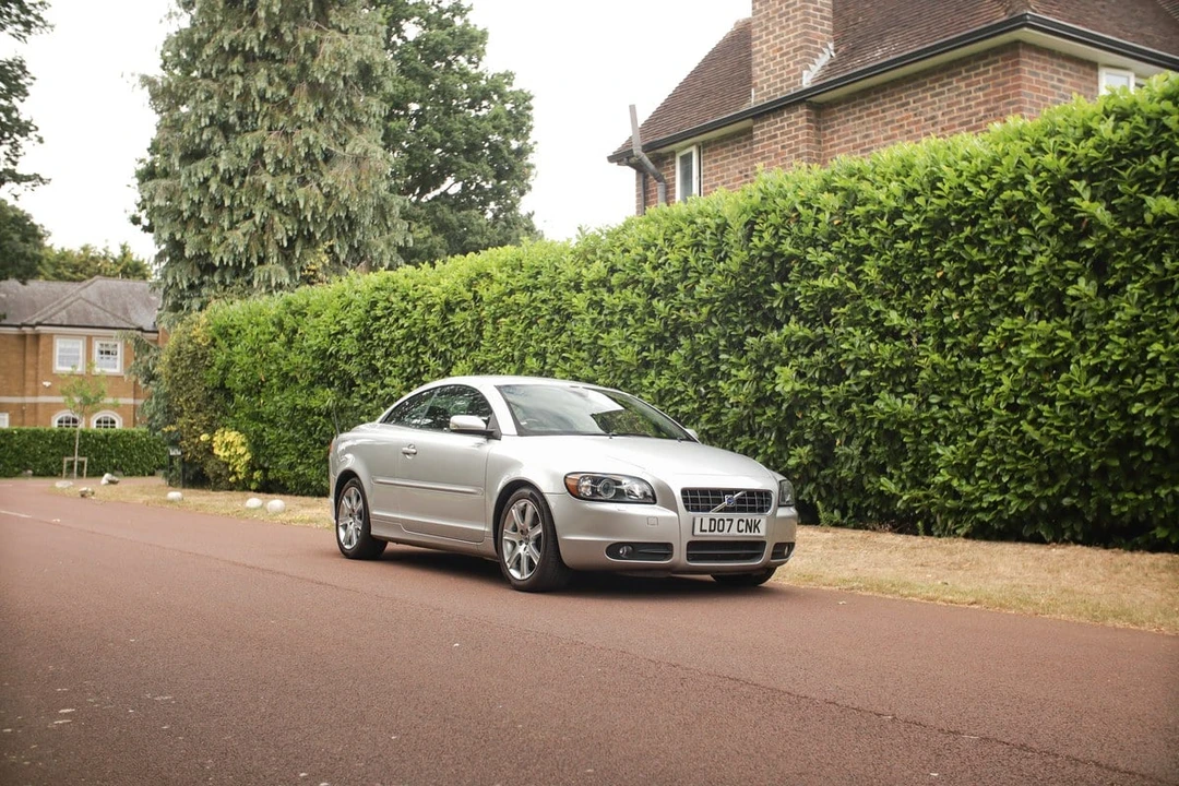 2007 Volvo C70 2nd Gen - Image 5 of 30