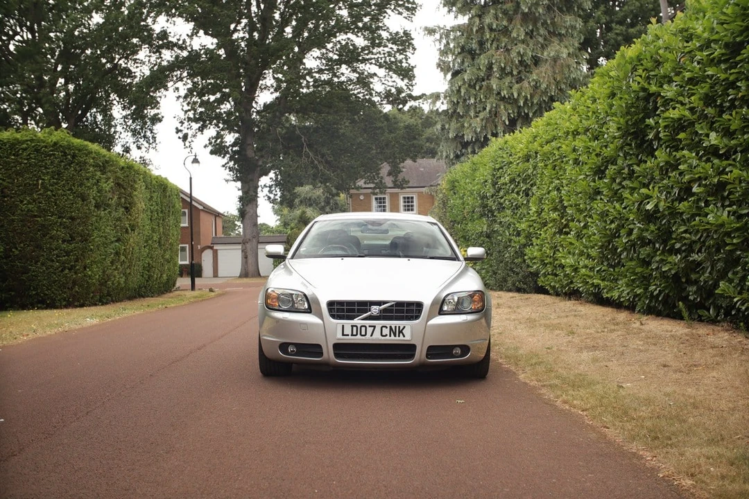 2007 Volvo C70 2nd Gen - Image 7 of 30