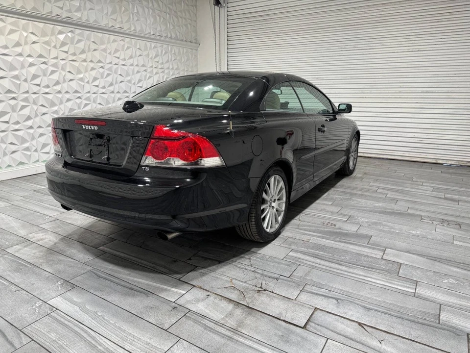 2007 Volvo C70 2nd Gen - Image 16 of 21