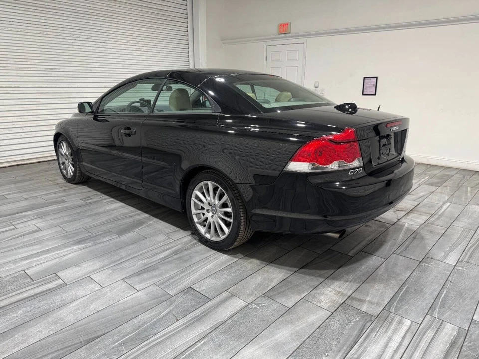 2007 Volvo C70 2nd Gen - Image 13 of 21