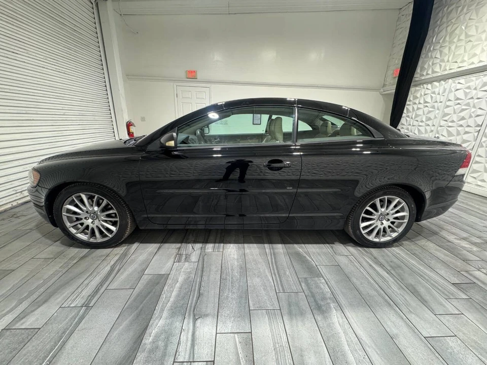 2007 Volvo C70 2nd Gen - Image 12 of 21