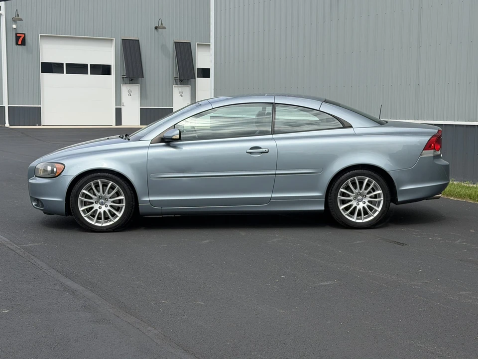 2007 Volvo C70 2nd Gen - Image 6 of 31