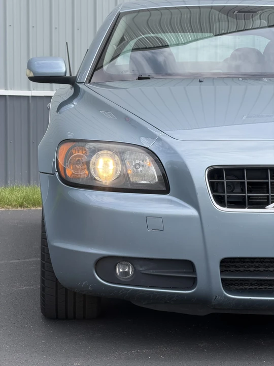 2007 Volvo C70 2nd Gen - Image 29 of 31