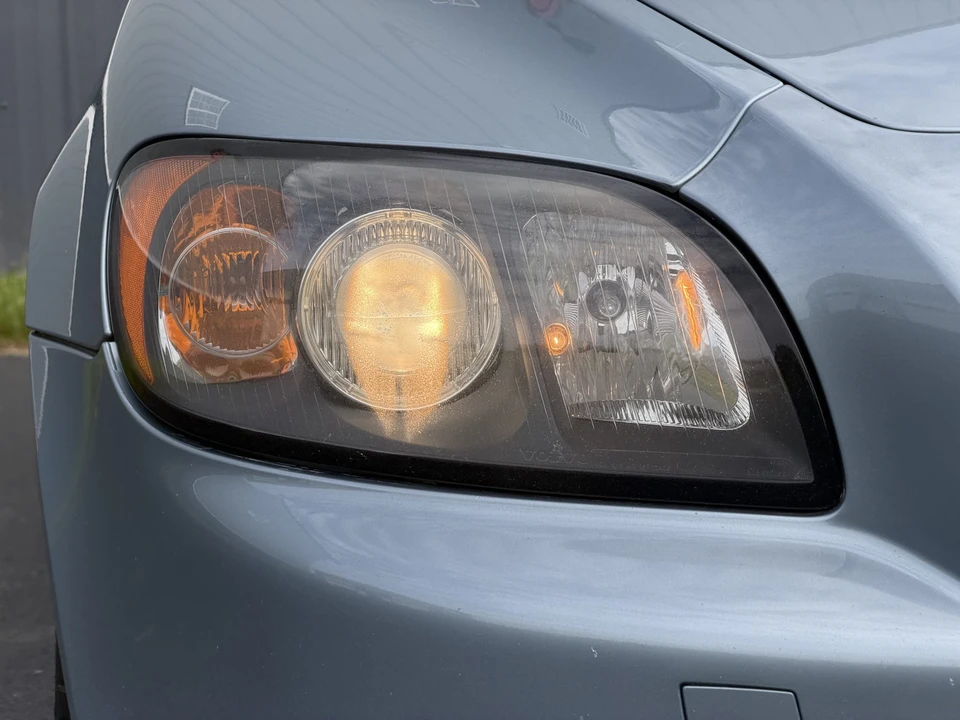 2007 Volvo C70 2nd Gen - Image 30 of 31